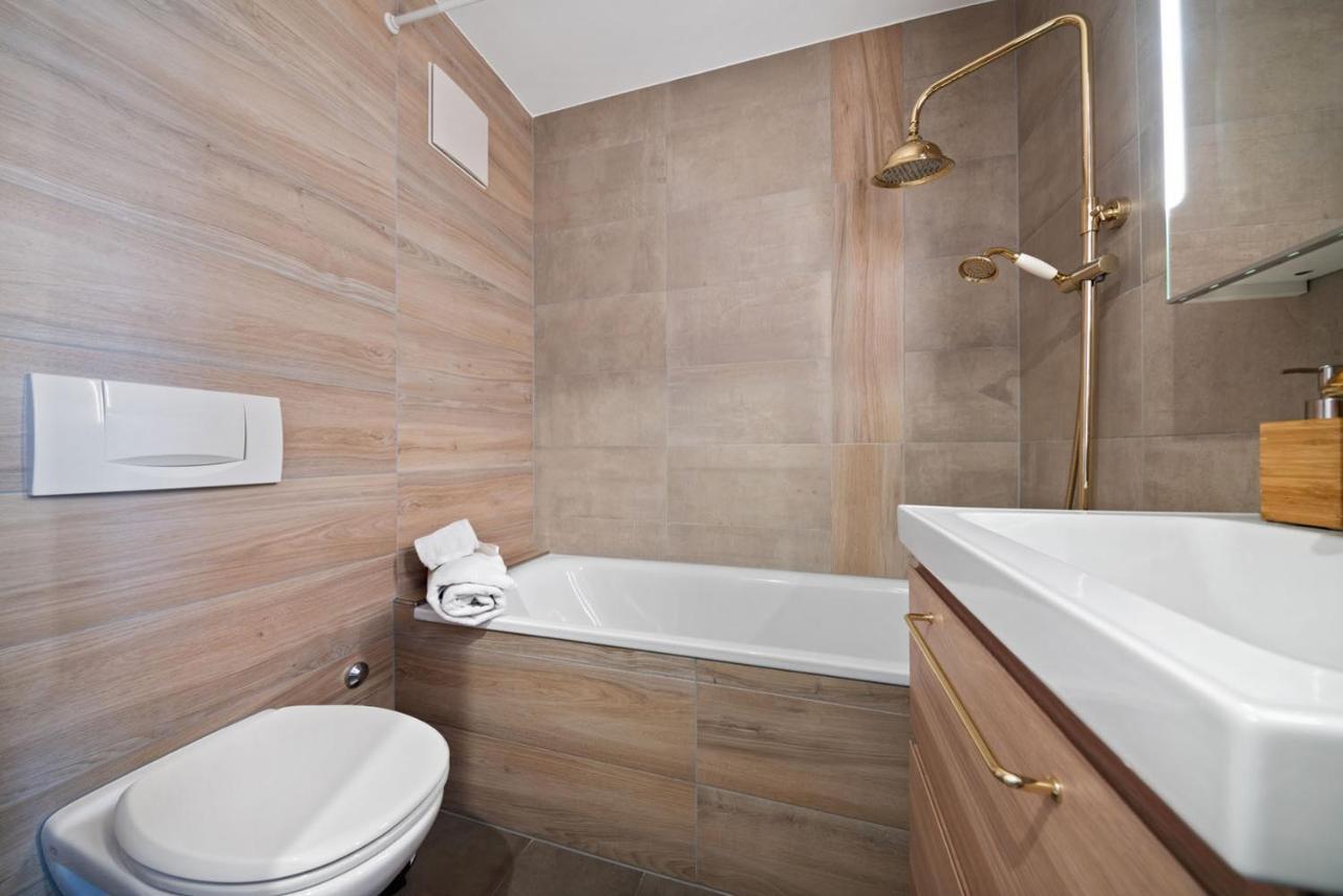 Charmant Studio Renove Situe Dans Les Bains D'Ovronnaz, Immeuble Les Sources מראה חיצוני תמונה